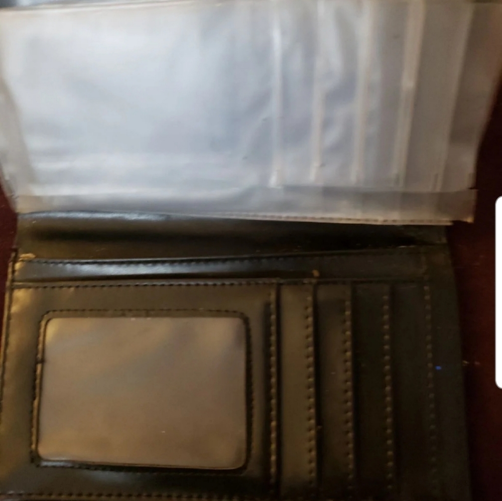 Coach wallet - Picture 3 of 5